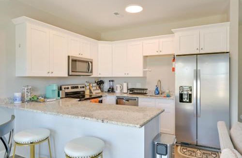 Harrisburg House | Stay & Play: Spacious Concord Townhome Near Uptown