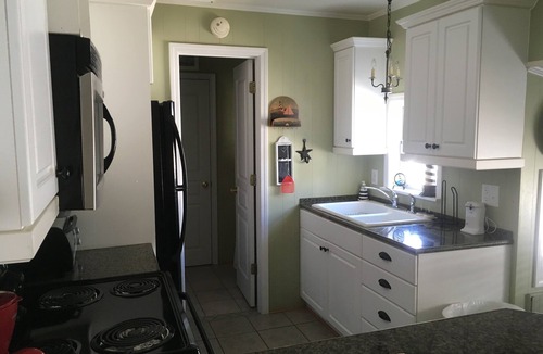Myrtle Beach House | Steps to the BEACH and WATER PARK - Cleaning & Linens INCLUDED