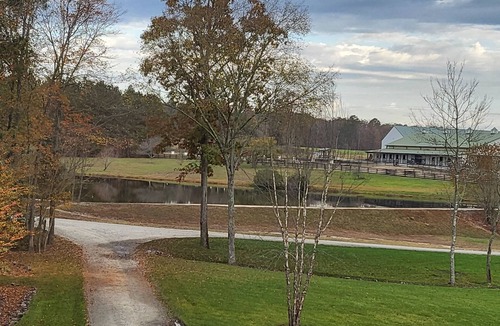 Chesterfield Apartment | Stonewall Manor Cozy 1-bedroom with WiFi and AC on five star horse farm.
