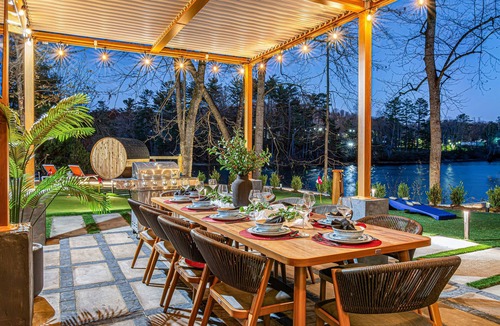Skyland House | Stunning 5BR w/Hot Tub, Sauna, Firepit & Theater | 20 Mins to Asheville|*New*