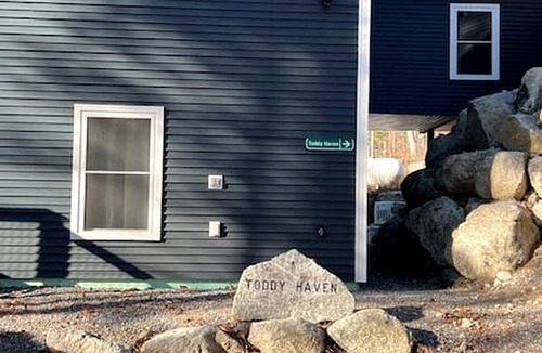 Orland House | Stunning Cottage with Pool Table and Lake Access in Orland, Maine