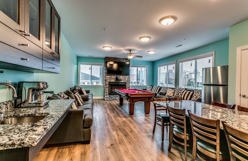 Cherry Grove Beach House | STUNNING PROPERTY 2 POOLS+SPAS 22bd/20b 350FT to BEACH+INDOOR+OUTDOOR GATHERING!