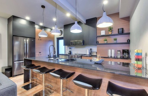 De Lorimier Apartment | Stylish 5BR in Plateau Sleeps 10