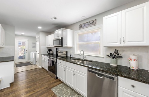 Oak Forest House | Stylish & Bright CLT Retreat - Near NoDa & Uptown on VRBO