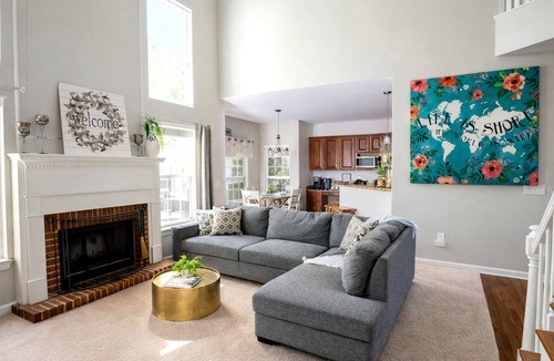 Charlotte Cottage | Suburban Sanctuary in Charlotte, North Carolina