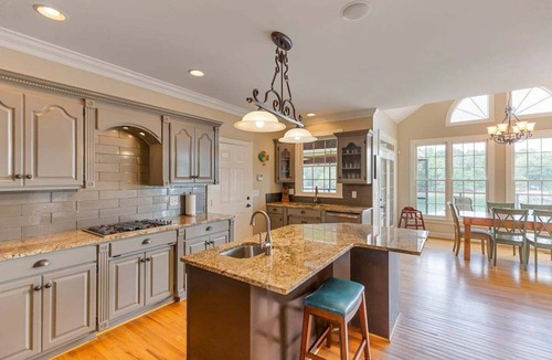 Saxony Forest House | Summer's Way 185: Spacious 9 Bedroom Family Getaway in scenic Seneca, SC.