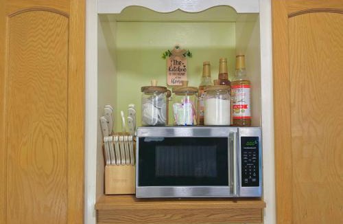 Bridgewater Apartment | Summer Sale 1BR Big Kitchen by River and Trails