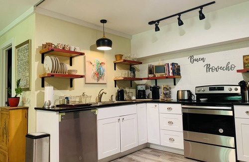 Canton Apartment | Sunset Heights close to Asheville and Waynesville.