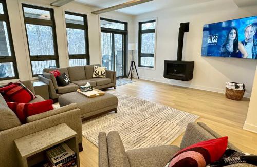 Mont-Tremblant Apartment | Superb 3brm - Spacious, GamesSpaSaunaGym