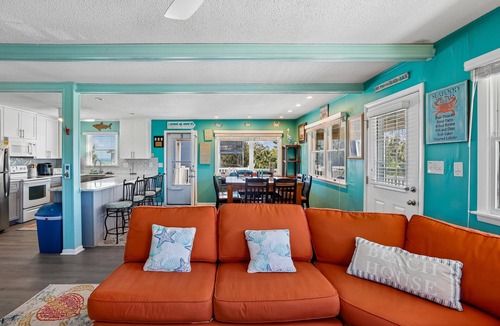 Carolina Dunes House | Surf N Sound - Pet Friendly 4BR with Ocean and Sound Views in Duck