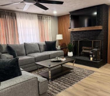Rockingham Villa | Ted's Place, R'ham's Premiere Home away from Home!