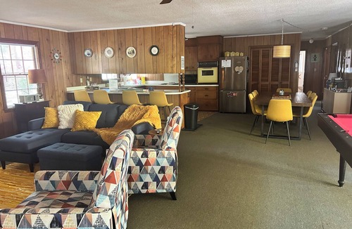 Eutawville House | The Bunkhouse at St Julien - Vintage Waterfront Lake House
