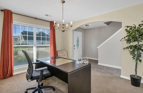 Huntcliff House | The Carolina Comfort House | Close to Ft Jackson
