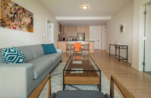 James Bay Condo | The Duet Executive Suite minutes from Victoria Inner Harbour, BC Legislature…