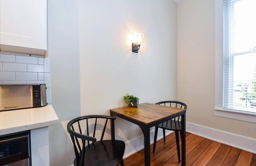 Floyd Apartment | The Farmer's Supply-Unit 201 in Downtown Floyd VA