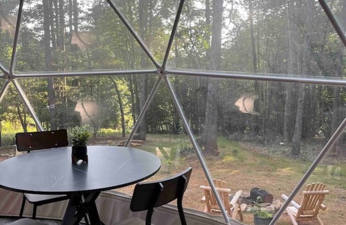 Traphill House | The Glass Globe with Hot Tub Bungalow Star Gazing