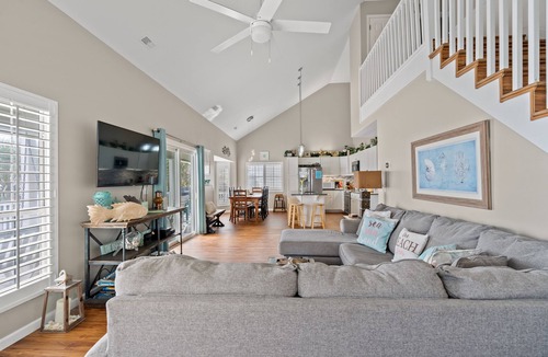 Cherry Grove Beach House | The Good Life, Beautiful Oceanfront Home in Cherry Grove