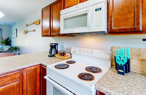 Peletier House | The Gray Whale, Unit E29 | Townhome in Atlantic Beach near parks and water