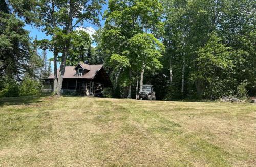 Hastings Highlands House | The Homestead at Rutledge Lake