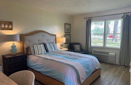 Lavonia House | The Inn at Southern Oaks located in Historic Lavonia, GA, close to Lake Hartwell