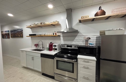 Kedron House | The Lair @ Greens Mill -20% discount for 28+ days
