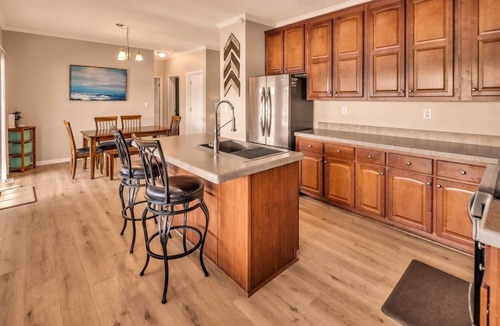 Troy House | The Lakeview: Best Views on Tillery, Sleeps 16, Private Dock with Slide