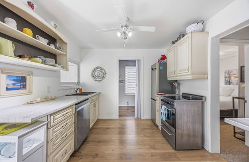 Sarnia House | The Little Lighthouse