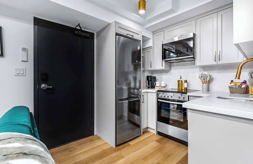 Grange Park Hotel | The Mccaul Basement Stay Near Chinatown