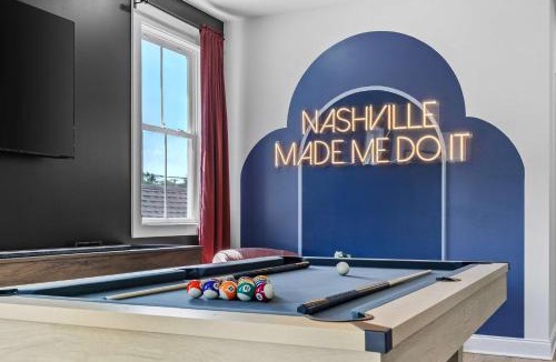 Hope Gardens House | The Morrison - Karaoke Theater Backyard Oasis