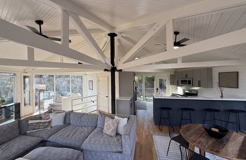 Jonesville House | The Octagon Oasis — a one-of-a-kind retreat in charming Elkin, NC.