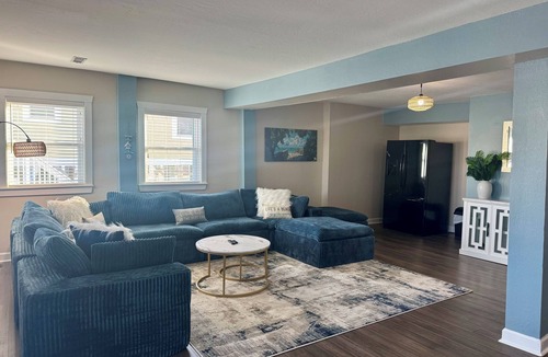 Colington Harbour House | The Odyssey - Waterfront with Dock + Boat Lift + NH Village Beach Club Member!