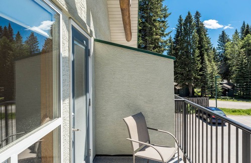 Harvie Heights House | The overlook stay Free parking 35