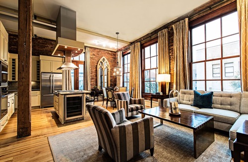 Charleston Historic District Hotel | The Restoration