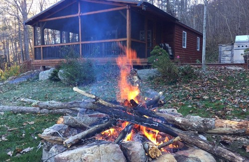 Glace Cabin | The Rock Great Secluded Cabin for Fishing Hiking Swimming on 200 Acres
