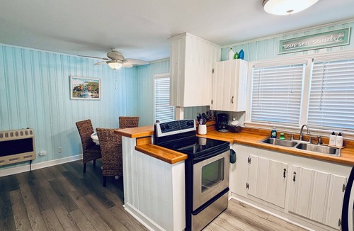 Sealevel Cottage | The Seashell Cottage on The NC Southern Outer Banks