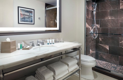 Greenville Downtown Hotel | The Westin Poinsett Greenville