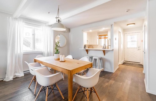 Mont-Tremblant House | Tremblant Hotel Du Lac - Amazing Lake and Mountain View - B424