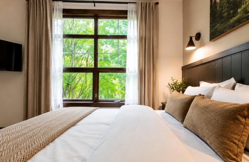 Tremblant-Les-Eaux Apartment | Tremblant Prestige - Les Eaux 217-5B
