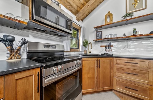 Saluda House | Twilight Timber at Saluda Mountain Retreats!