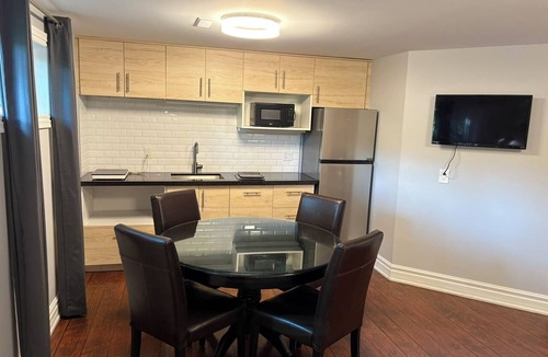 Richview Apartment | Two Room Guest Suite with Separate Enterance