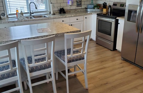 White Lake Cottage | Two-story cottage of comfort and convenience!