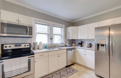 Hopewell House | Updated Retreat Near James River & Dtwn Hopewell!