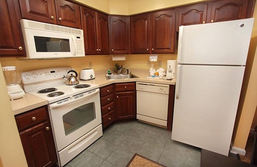 Williamsburg Condo | Vacation Village at Williamsburg, 1BR Suite, SUNDAY Check-In