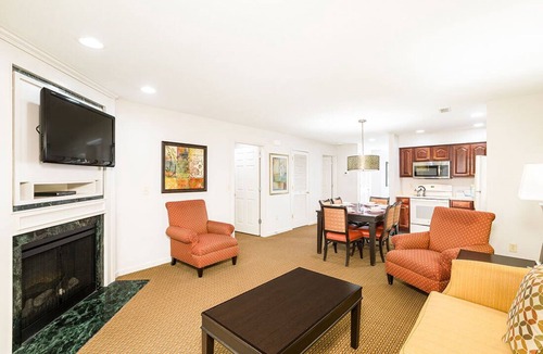 Williamsburg Condo | Vacation Village at Williamsburg, 2BR Suite, SATURDAY Check-In