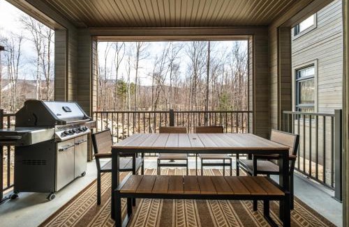 Mont-Tremblant Apartment | Verbier 14-102 Nature Escape