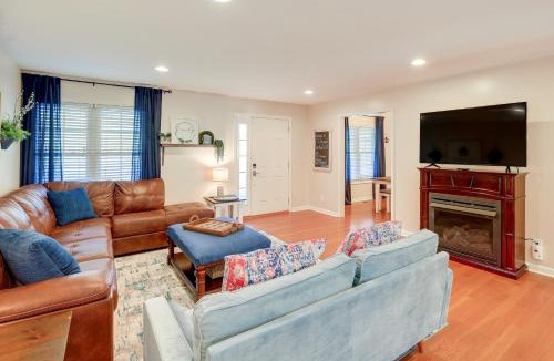 Wytheville House | Virginia Escape w/Patio & Fire Pit, Near Hiking!