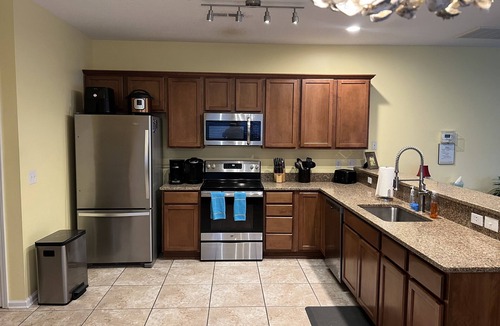 Surfside Beach House | Walk to Beach-Private Heated & Cooled Pool-Hot Tub-Sleeps 16-All Inclusive Price