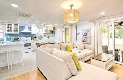 Atlantic Beach House | Walk to Ocean: Home w/Fire Pit in Atlantic Beach