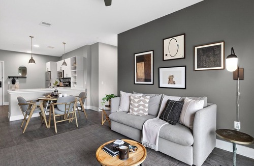 Hillsboro West End House | Walkable + Terrace | Hillsboro Village, Nashville | Belcourt