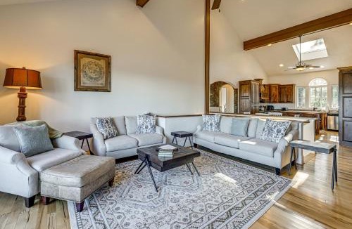 Cullowhee House | Water Views! Group-Friendly Lake Glenville Home